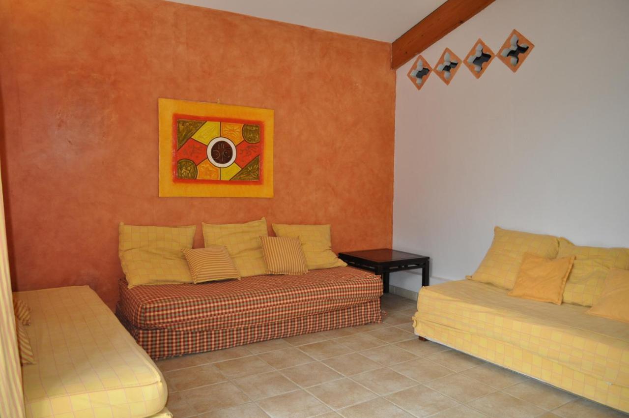 Domaine De Blancardy Hotel Moules-et-Baucels Ngoại thất bức ảnh